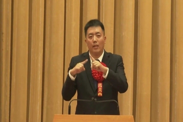 陳良杰，“全國自強模范”！